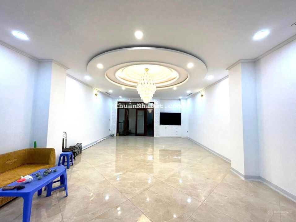 Cắt lỗ giảm sâu, cần bán gấp nhà mặt phố Trung Kính. Giảm chào 2 tỷ Cắt lỗ giảm sâu, cần bán gấp nhà mặt phố Trung Kính. Giảm chào 2 tỷ