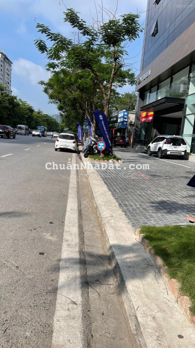 Mở bán nhà mặt phố Võ Chí Công - Cầu Giấy - sang trọng - vỉa hè 10m - KD đỉnh 360tr/m2