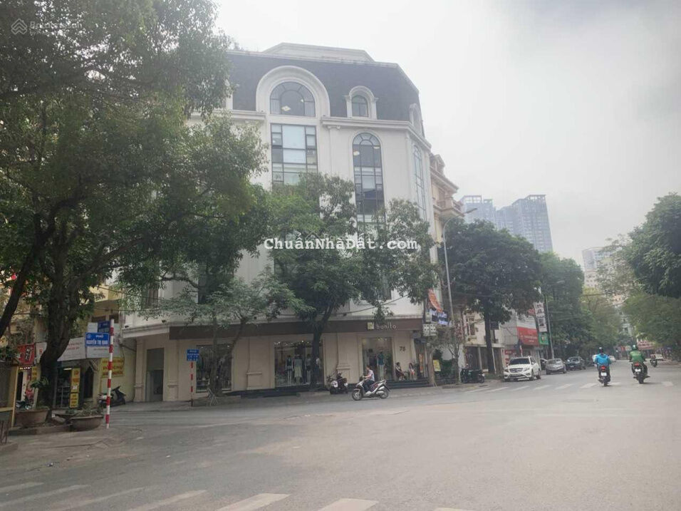 Bán gấp nhà 70m2 phố Nguyễn Thị Định 6 tầng thang máy, vỉa hè ôtô đỗ kinh doanh sầm uất giá 18.9 tỷ