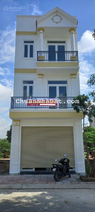 Nhà mới KDC Phúc Đạt Tân Đông Hiệp - Dĩ An gần ngã tư 550 Nhà mới KDC Phúc Đạt Tân Đông Hiệp - Dĩ An gần ngã tư 550