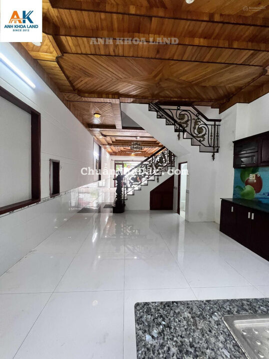 Hàng vip hiếm có! Bán nhà khu trung tâm hành chính - vị trí đắc địa duy nhất nhà 1T2L - chỉ 6,x tỷ