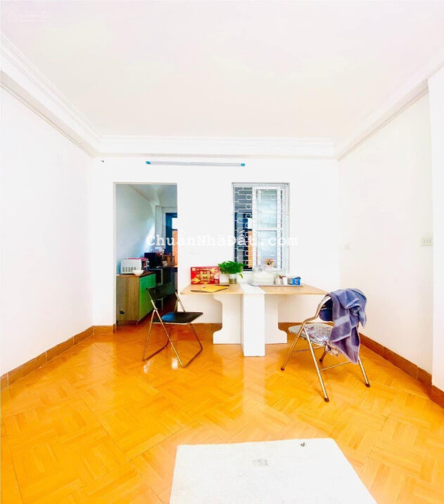 Gấp bán nhà siêu vị trí giá chỉ 19.8 tỷ phố Yết Kiêu 35m2 6 tầng Hai Bà Trưng