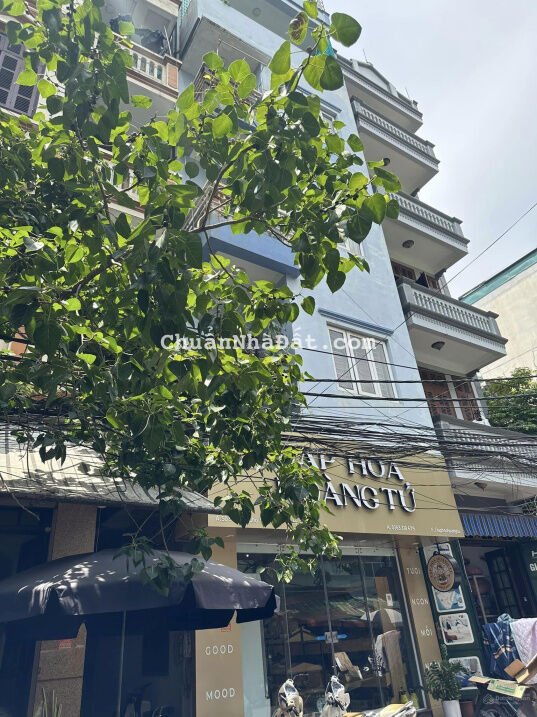 Phố Huế (Yên Bái 2) 42m2 x 6 tầng, mặt tiền 4.3m. Giá 18 tỷ - Hai Bà Trưng