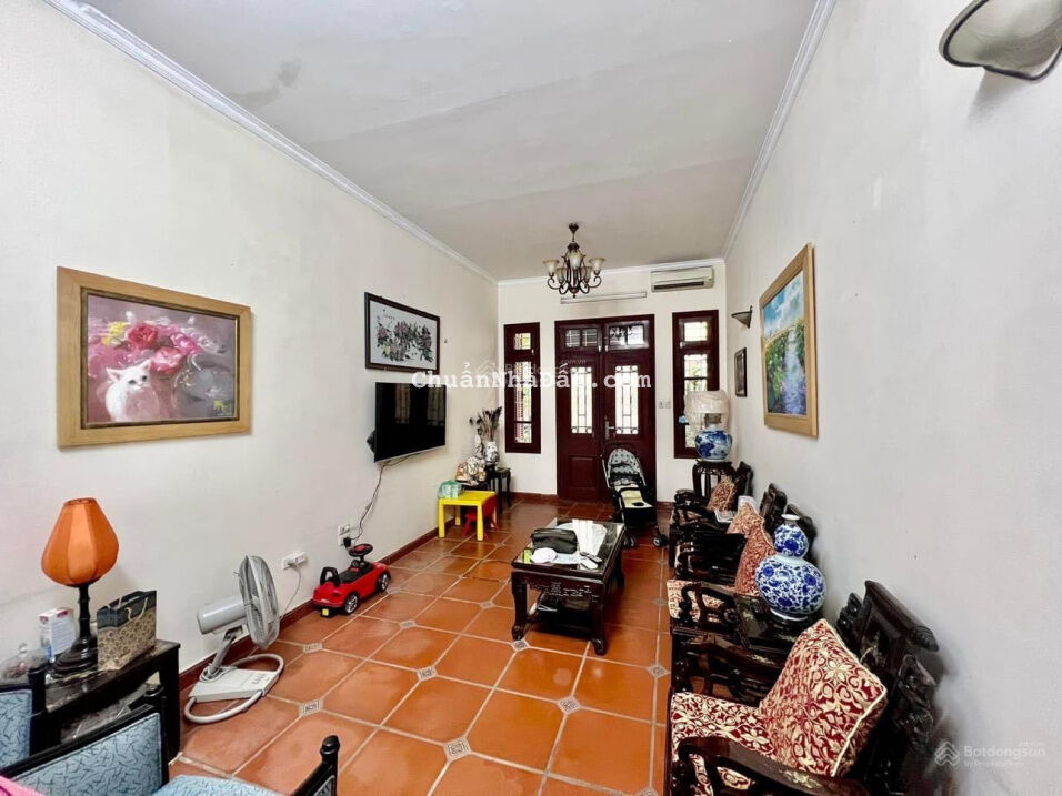 Gấp giá chỉ 14.6 tỷ nhà ô tô tránh giá Đầm Trấu 61m2 4 tầng Hai Bà Trưng