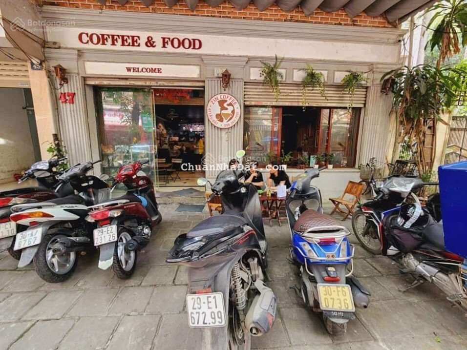 Bán căn mặt phố Bạch Đằng - Hoàn Kiếm. Vỉa hè 5m và diện tích 100m2, mặt tiền 7.5m