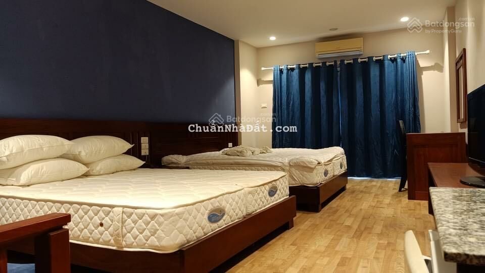 Cực hót mặt phố Hàng Mành, Hoàn Kiếm, vị trí siêu đỉnh, chỗ view đẹp, lộc KD, 49,5m2/ 43,5tỷ