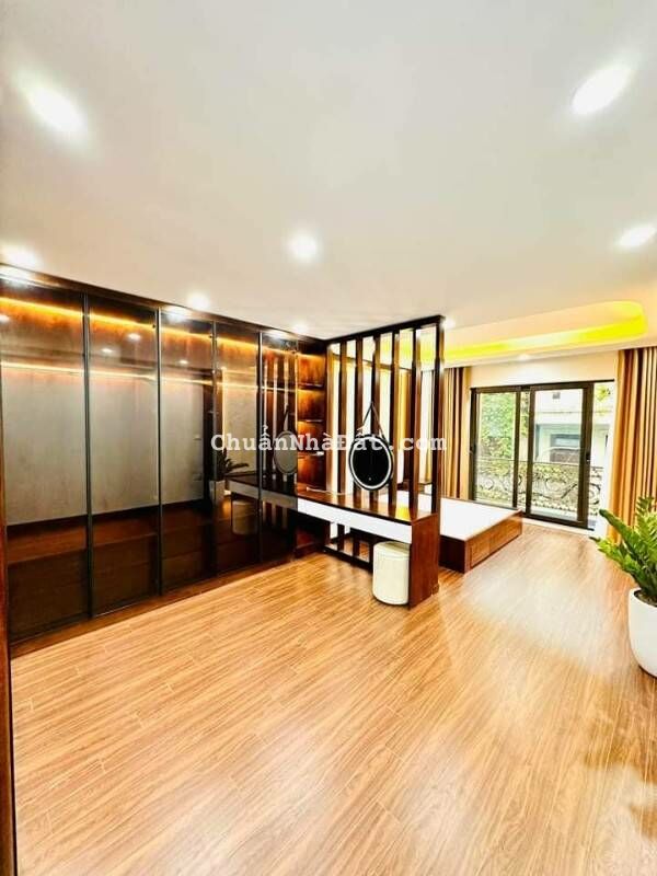 Nhà Đẹp Kinh Doanh Đỉnh, Ô TÔ Hoàng Mai 52m, 7 tầng, mt 4.4m, 12 tỷ Nhà Đẹp Kinh Doanh Đỉnh, Ô TÔ Hoàng Mai 52m, 7 tầng, mt 4.4m, 12 tỷ