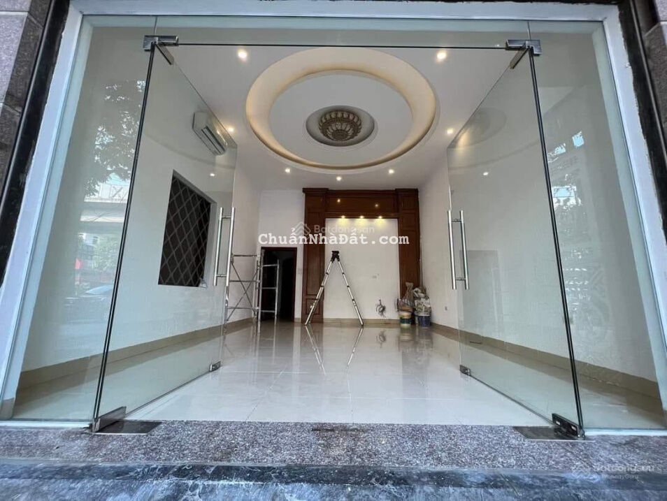 Bán nhà mặt phố Quang Trung, Hà Đông, kinh doanh, vỉa hè, DT 40m2, 5 Tầng, MT 3,5m, Giá 7,45 tỷ.