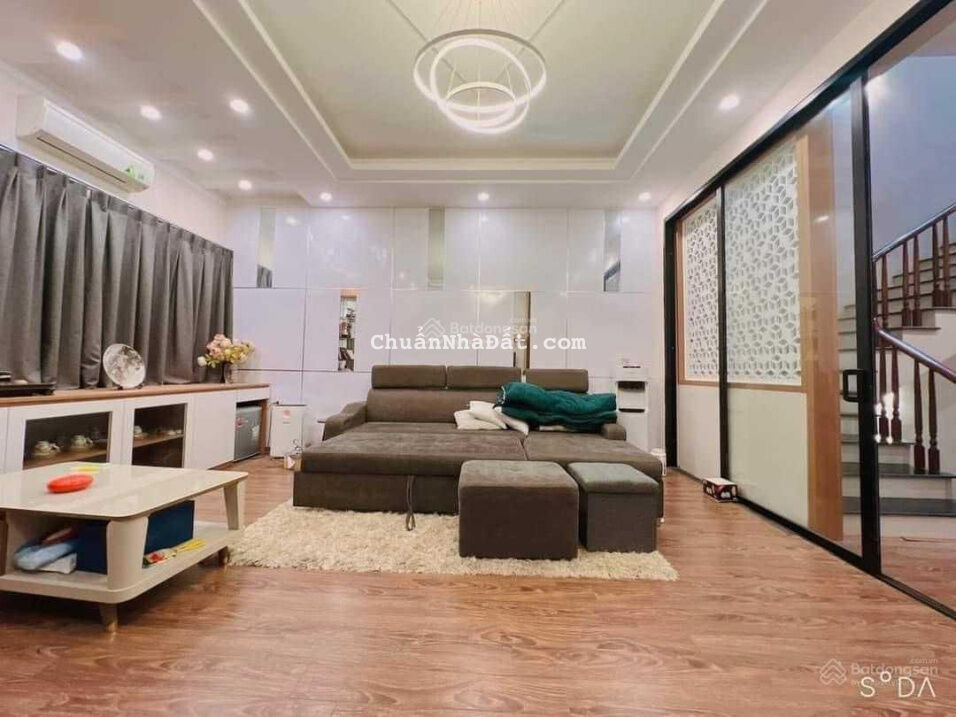 Bán gấp căn mặt tiền phố Quang Trung, Hà Đông, 75m2, MT 5m, kinh doanh siêu đỉnh, giá nhỉnh 12 tỷ Bán gấp căn mặt tiền phố Quang Trung, Hà Đông, 75m2, MT 5m, kinh doanh siêu đỉnh, giá nhỉnh 12 tỷ