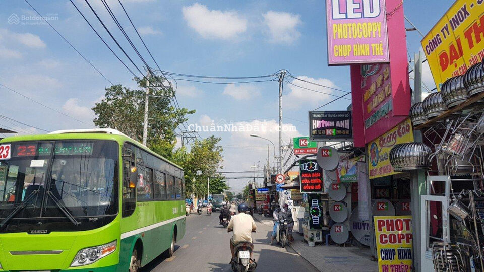 Nhà mặt tiền đường Phan Văn Hớn, xã Xuân Thới Thượng Hóc Môn