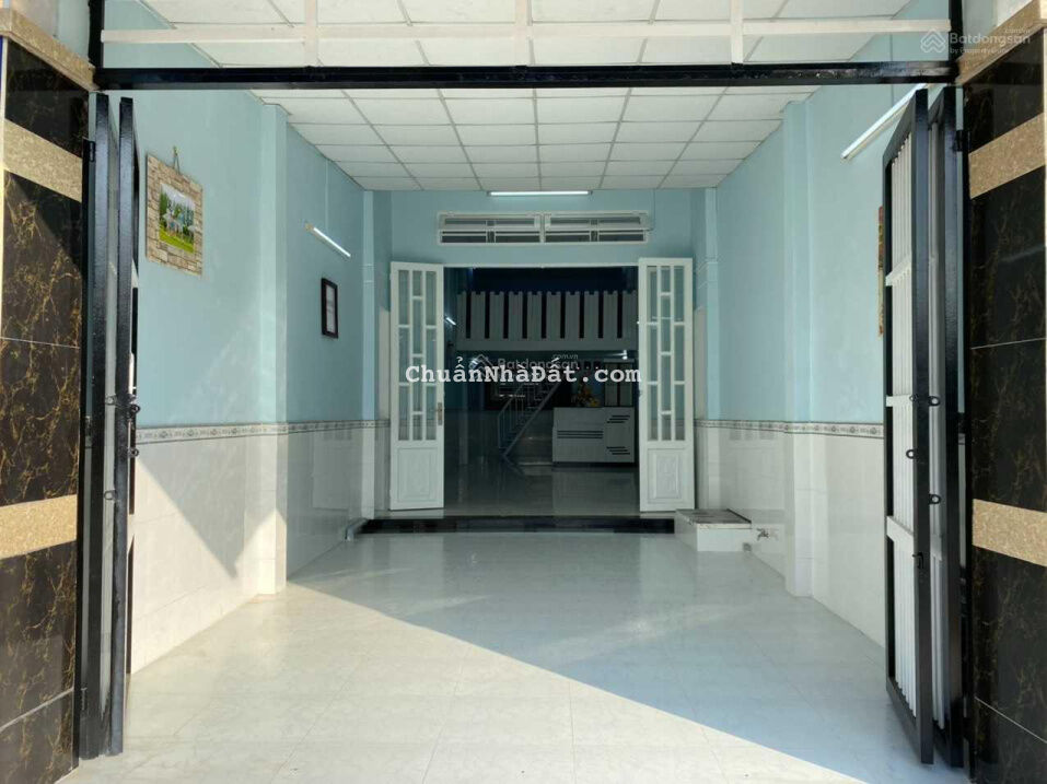 Bán nhà mặt tiền đường Phạm Thị Giây, xã Thới Tham Thôn Hóc Môn