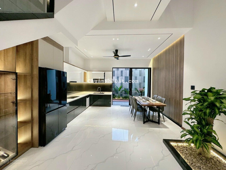 Bán 4 căn đường Nguyễn Hữu Dật , Hải Châu