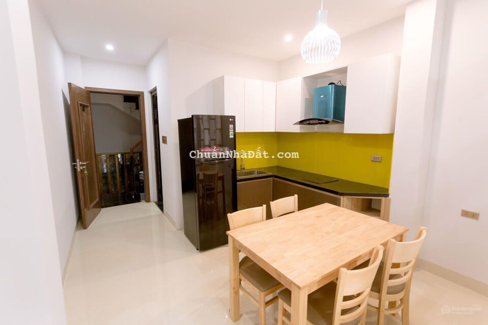 Bán toà căn hộ đường Núi Thành, Ỷ Lan Nguyên Phi, Thi Sách, Huy Cận, Trường Thi thu nhập cao