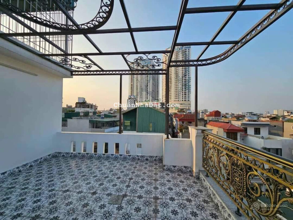 Bán nhà 6 tầng, thang máy, ô tô vào nhà, phố Hoa Lâm, Việt Hưng, 45m2, hơn 6 tỷ Bán nhà 6 tầng, thang máy, ô tô vào nhà, phố Hoa Lâm, Việt Hưng, 45m2, hơn 6 tỷ