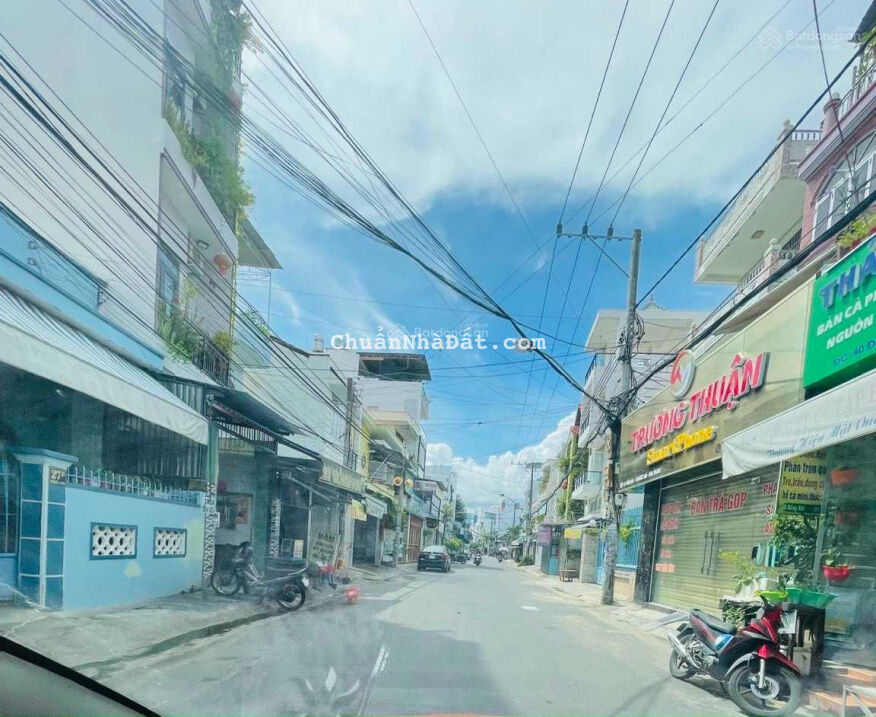 Bán nhà 2 tầng đường Đồng Nai vị trí ở và kinh doanh, giá bán hạ 4,7 tỷ