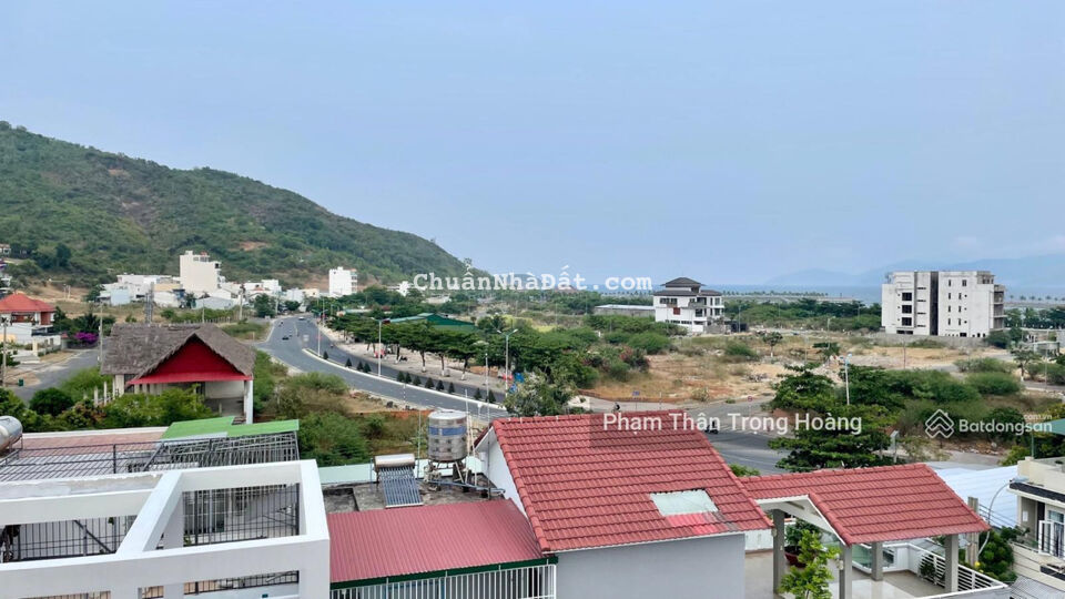 Bán nhà 4 tầng đường Lý Thái Tổ, Hòn Xện, Phường Vĩnh Hoà, Nha Trang giá : 7,3 tỷ Bán nhà 4 tầng đường Lý Thái Tổ, Hòn Xện, Phường Vĩnh Hoà, Nha Trang giá : 7,3 tỷ