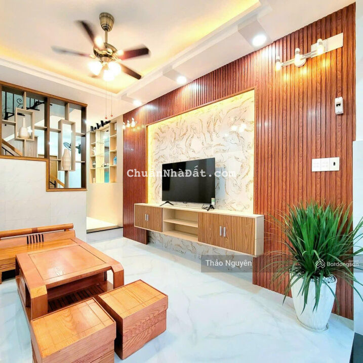 Chỉ 12,5 tỷ nhà MT Phùng Văn Cung ngay Phan Xích Long P7 PN. DT 4,5 x10m, 4 lầu, 6PN 0925988188 Chỉ 12,5 tỷ nhà MT Phùng Văn Cung ngay Phan Xích Long P7 PN. DT 4,5 x10m, 4 lầu, 6PN 0925988188