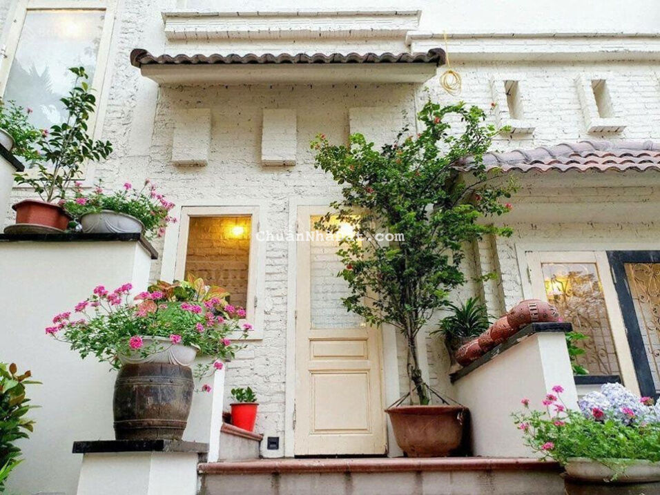 Căn duy nhất mặt tiền Hoa Đào, P2, PN, DT 8x8m (64m2) 5 tầng (6PN), HĐT 45tr chỉ 15 tỷ, 0399135544