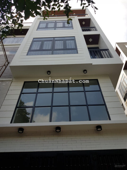 Căn duy nhất mặt tiền Hoa Đào, P2, PN, DT 8x8m (64m2) 5 tầng (6PN), HĐT 45tr chỉ 15 tỷ, 0399135544