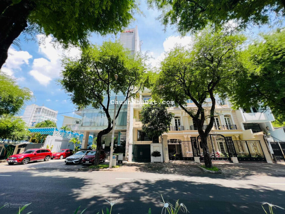 Bán siêu phẩm duy nhất mặt tiền Phùng Khắc Khoan, Đa Kao, Quận 1. K/c: Hầm + 4 tầng. Giá: 105 tỷ