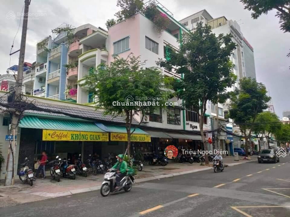 Bán nhà mặt tiền Nguyễn Bỉnh Khiêm. Khu Vip phường Đa kao .Q1 .Ngang 11.5m bề thế kinh doanh đỉnh .