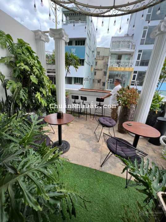 Bán gấp nhà mặt tiền ngay ngã 6 Phù Đổng, Lê Thị Riêng, Bến Thành, Q1 4x17m(NH) HĐT 65tr, 66,4m2