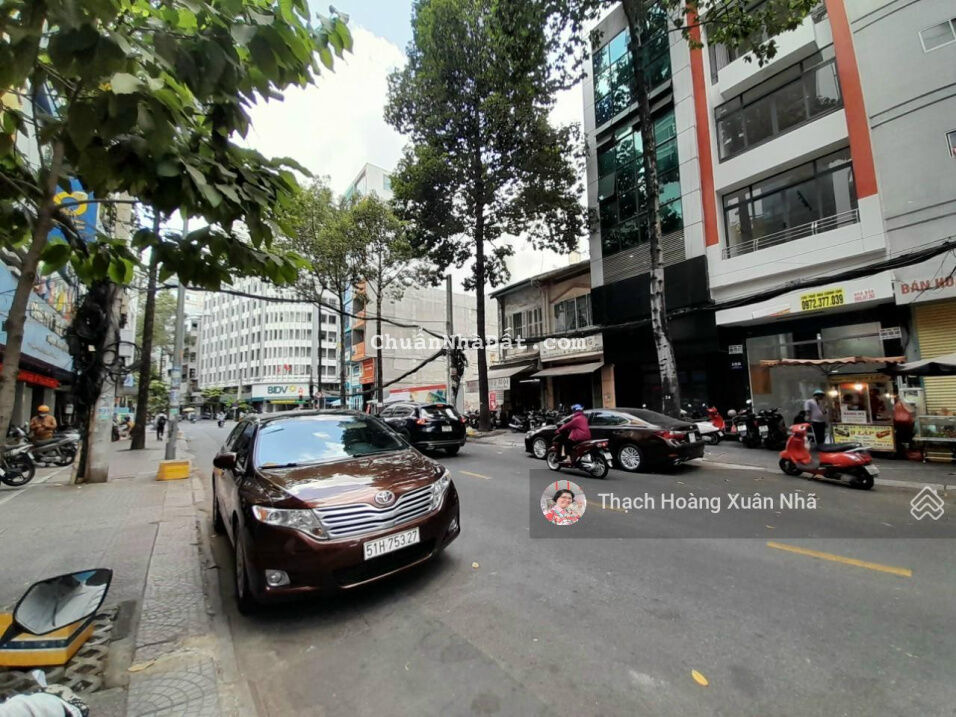 Cần bán gấp, mặt tiền Q1 giảm 29 tỷ còn 26 tỷ - Đề Thám, P. Cô Giang, Q1 - DT: 4 x 18m - Chỉ 26 tỷ Cần bán gấp, mặt tiền Q1 giảm 29 tỷ còn 26 tỷ - Đề Thám, P. Cô Giang, Q1 - DT: 4 x 18m - Chỉ 26 tỷ