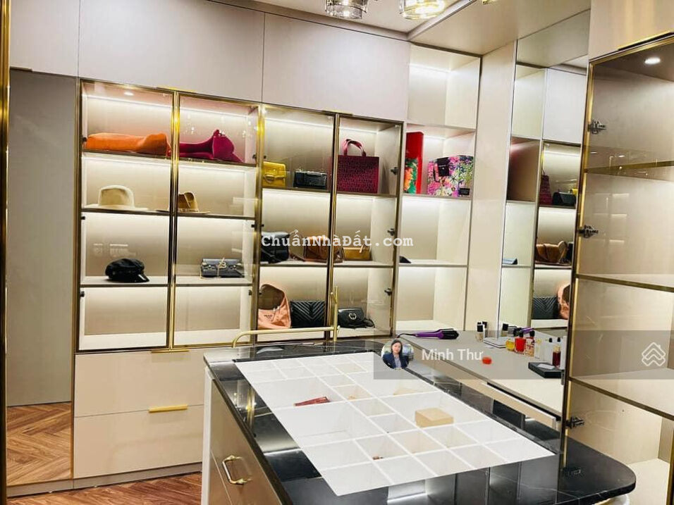 Giá siêu tốt! Chỉ 16.8 tỷ có ngay mặt tiền đường Trần Quang Khải, Tân Định, Q1. DT 3.6x22m - 80.3m2