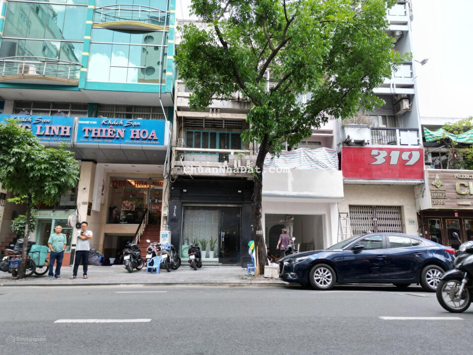 Bán nhà măt mặt tiền đường Lý Tự Trọng Quận 1, DT 82m2 giá 49 tỷ, Lh 0938660224