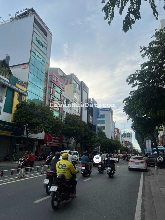 Bán nhà 2 mặt tiền trước sau đường 3 tháng 2, DT: 5.5m x22m 3 lầu, HĐT 80tr/tháng, giá 29.5 tỷ TL