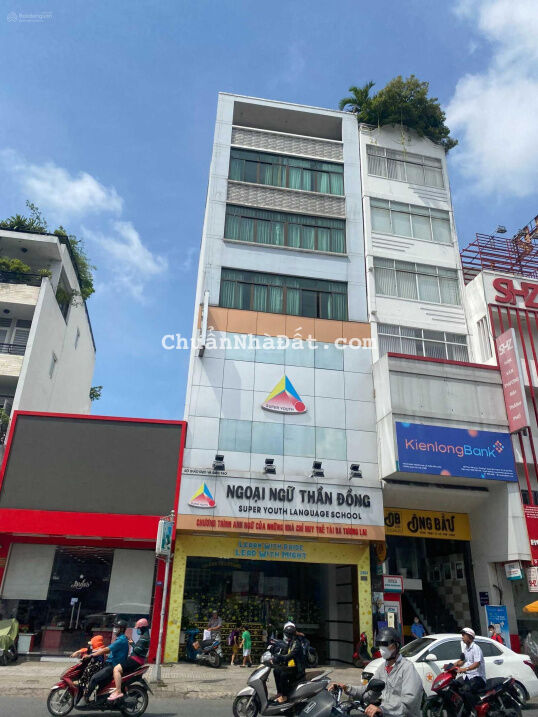 Bán nhà MT góc Nguyễn Tri Phương, Phường 5, Quận 10, 4.5x30m, 4 tầng thang máy, HĐT 50tr, giá 31 tỷ