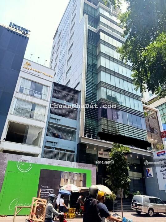 Vip nhất 3 Tháng 2 bán toà nhà 9 tầng HĐT 480tr/th MT đường 3 Tháng 2, P12, Q10. 8,5x26m giá 132 tỷ