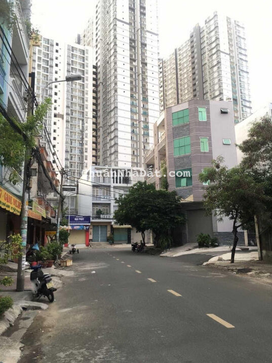 Bán nhà mặt tiền cư xá Đồng Tiến ngay chung cư Rivera Thành Thái Q10 4x11m nhà 4 lầu 9,2 tỷ