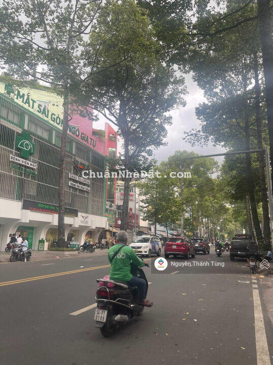 Bán nhà mặt tiền đường Trần Thiện Chánh Quận 10. DT: 5x16m, nhà trệt 2 lầu ST giá 28.6 tỷ TL