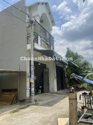 Chuyển công tác cần bán lại nhà đang ở tại đường Huỳnh Thị Hai, P. TCH, quận 12 Chuyển công tác cần bán lại nhà đang ở tại đường Huỳnh Thị Hai, P. TCH, quận 12