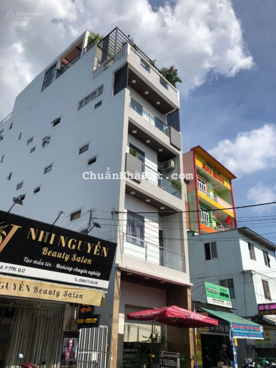 Bán tòa nhà CHDV mặt tiền 180 Tân Thới Nhất 08, Quận 12. Cho thuê được 80 triệu/tháng