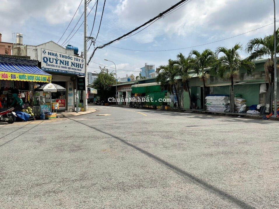 Bán nhà MT Trần Thị Hè (4x15)m giá 4 tỷ Đang KD tiệm thuốc Tây, Hiệp Thành, Q12