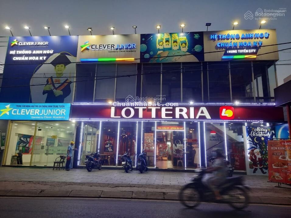 Kẹt tiền bán gấp nhà 3MT kết cấu 2 tầng DT 20x38m Lotteria Nguyễn Văn Quá, Q12 giá 67 tỷ HĐ 250 tr Kẹt tiền bán gấp nhà 3MT kết cấu 2 tầng DT 20x38m Lotteria Nguyễn Văn Quá, Q12 giá 67 tỷ HĐ 250 tr
