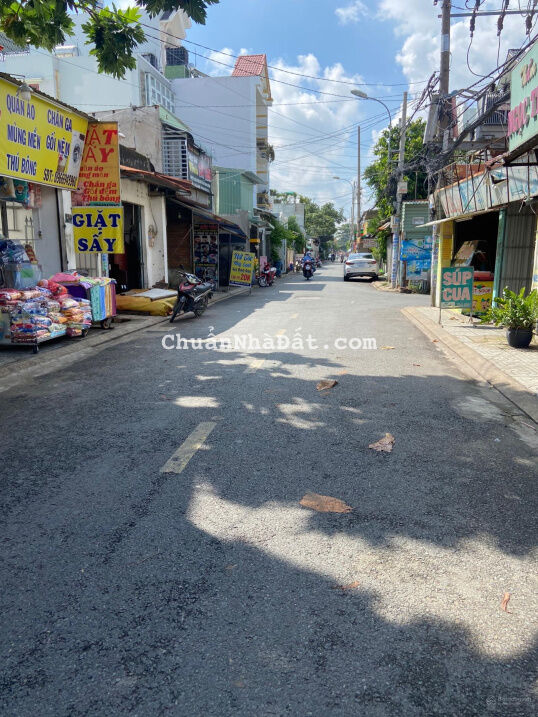 Bán nhà MT Hiệp Thành 05 gần chợ (5x18)m giá 4.35 tỷ, phường Hiệp Thành Q12 Bán nhà MT Hiệp Thành 05 gần chợ (5x18)m giá 4.35 tỷ, phường Hiệp Thành Q12