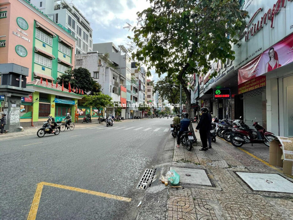 Nhà ngon - Mặt tiền Nguyễn Đình Chiểu, P5, Q3 - 5 tầng (4 x 24m) nở hậu 11m (133m2) - giá 40 tỷ Nhà ngon - Mặt tiền Nguyễn Đình Chiểu, P5, Q3 - 5 tầng (4 x 24m) nở hậu 11m (133m2) - giá 40 tỷ