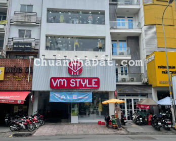 Vị trí đẹp - MT thương hiệu - Võ Văn Tần - CMT8 Q. 3, DT: 9x22m 6 lầu - HĐ: 200 triệu/th - 66 tỷ TL