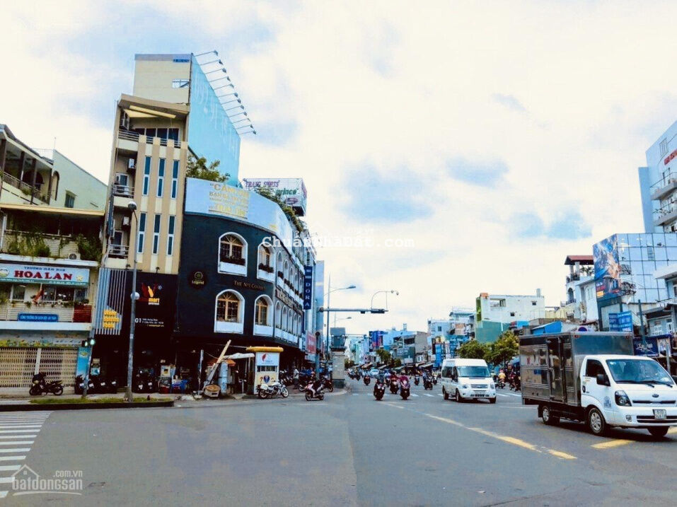 Cần bán nhà mặt tiền nối dài Hai Bà Trưng, Quận 3, DT 3x15m, 2 lầu, giá bán chỉ 13.9 tỷ TL