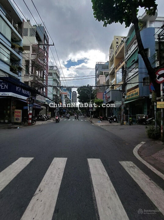 Bán nhà mặt tiền Quận 4 - đường Vĩnh Hội - nhà 3 tầng kinh doanh sầm uất - 80m2 giá 18 tỷ