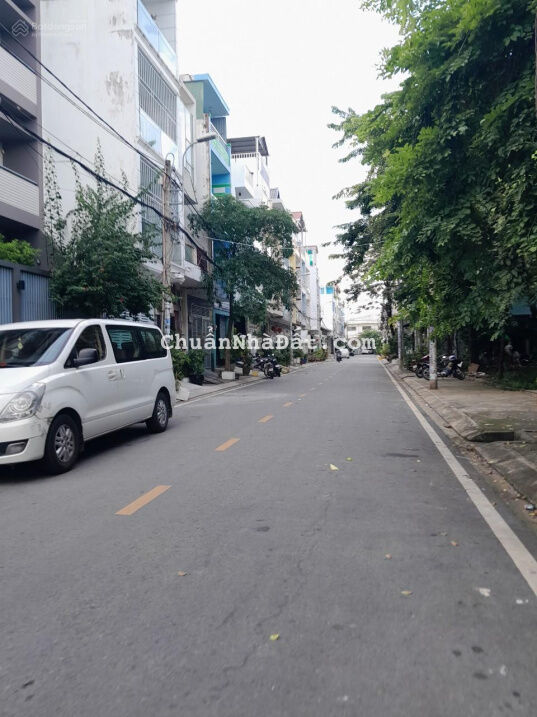 Giá mềm chỉ 8,3 tỷ nhà đẹp MT đường 57 P10 Q6 (4x16) 4 tấm