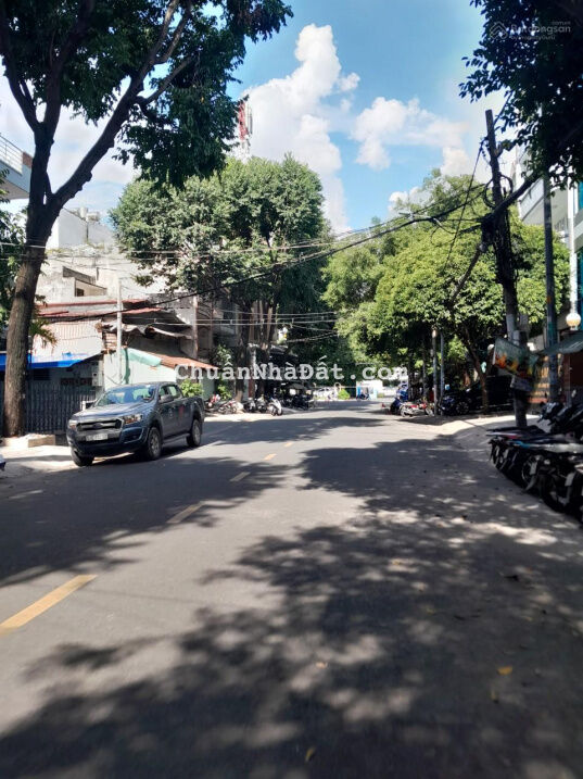 Nhà cực phẩm! Ngang 4,3m - dài 23m MT đường 22 P11 Q6 (Cạnh Metro) gồm 8PN, lửng + 4 tầng