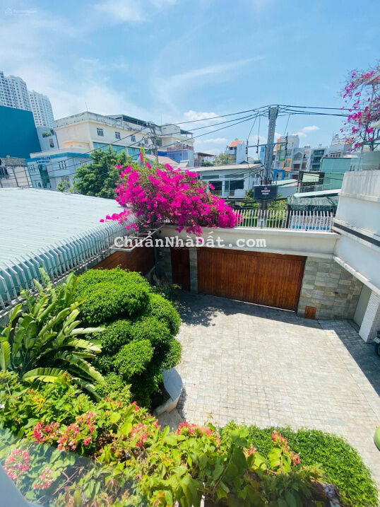 Bán biệt thự 15x35m, 3tầng giá 65tỷ mặt tiền 793 Trần Xuân Soạn - Kiều Đàm - Him Lam p. Tân Hưng Q7