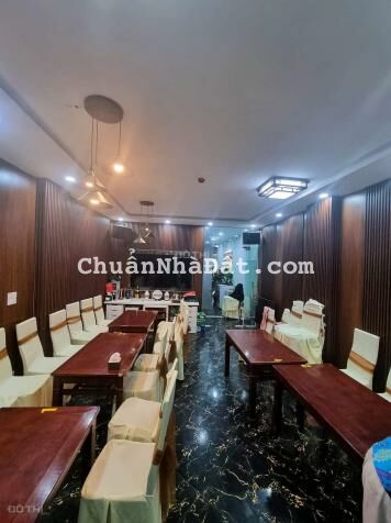 TÒA NHÀ NẰM TẠI NGÃ BA TAM GIÁC VÀNG CỦA BA QUẬN THANH XUÂN - HOÀNG MAI - HAI BÀ TRƯNG 158M2 30 Tỷ