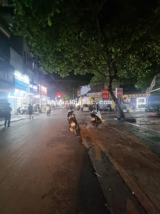 Bán nhà mặt phố Nguyễn Quý Đức, ô tô 2 chiều - lô góc - vỉa hè rộng - kinh doanh đỉnh - thông số