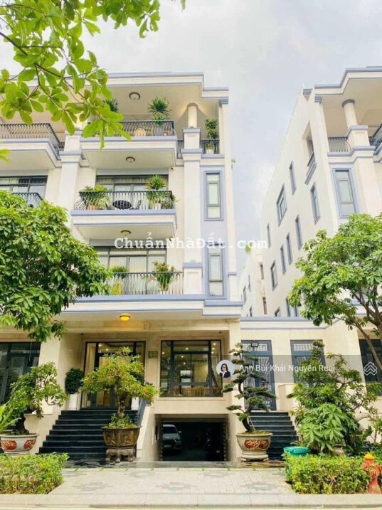 Mua là lời! Sale off 8 tỷ nhà siêu đẹp (9*21)m KĐT Vạn Phúc. Sổ hồng riêng. Nội thất cao cấp Mua là lời! Sale off 8 tỷ nhà siêu đẹp (9*21)m KĐT Vạn Phúc. Sổ hồng riêng. Nội thất cao cấp