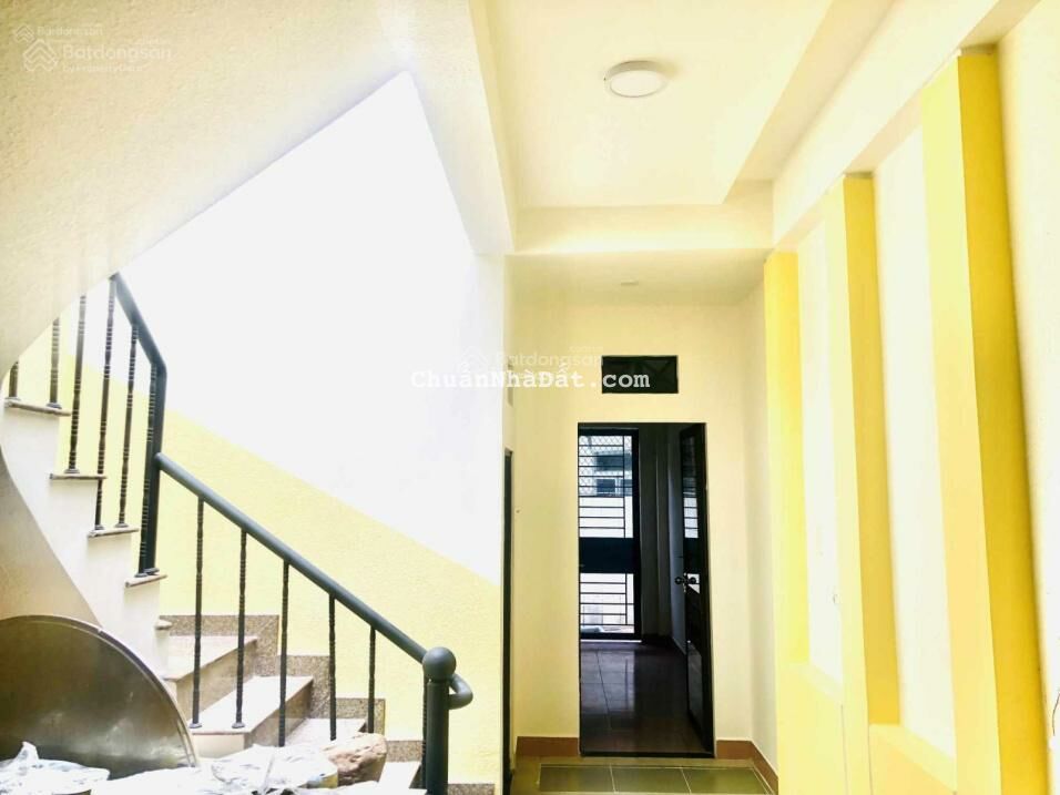 Nhà mặt tiền đường số 19, cần bán gấp, DT - 88m2, 4mx22m. Phường Linh Chiểu, Thủ Đức